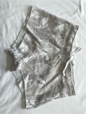 Hollister Light Gray Camo Shorts